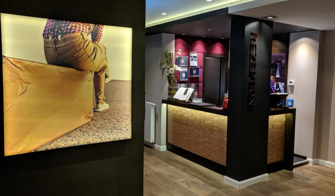 Hotel Schmachtendorf Oberhausen  Bagian luar foto